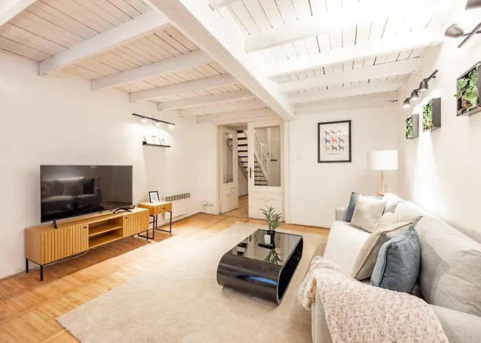 & Cozy Dream By Prestige Homes 부다페스트