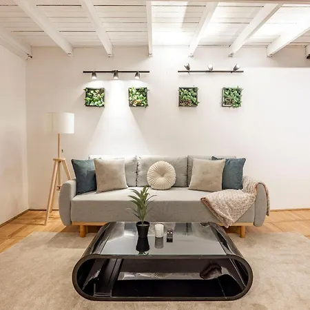 & Cozy Dream By Prestige Homes Apartment