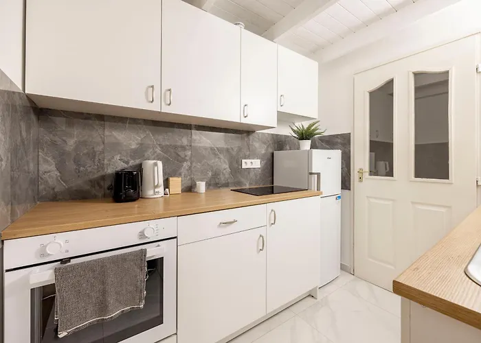 & Cozy Dream By Prestige Homes * Budapešť
